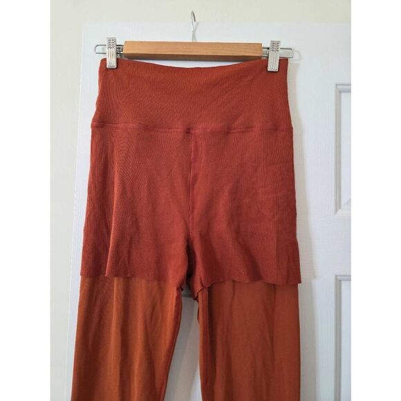 Nike Womens Yoga Luxe Layered 7/8 Leggings, Orange, M NWT - Picture 4 of 12
